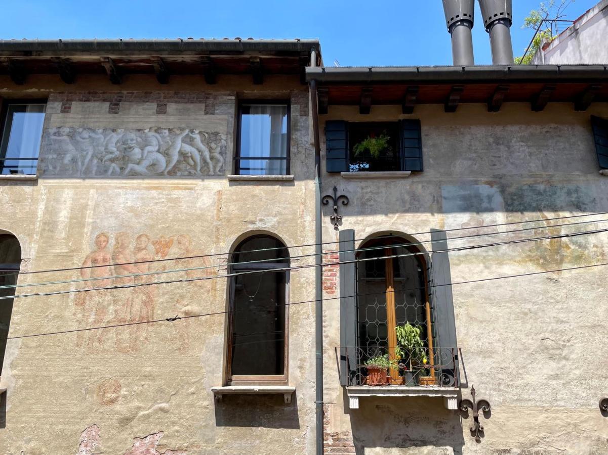 Santa Caterina: Charming Apartment Treviso Exterior photo